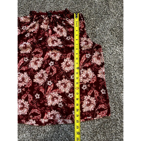 Ann Taylor Women's Petite LP Tank Top Red & Pink Floral (Pre-Loved) - Picture 8 of 8